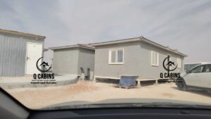 غرفة بورتكابين جاهزة مثبتة على قواعد خرسانية